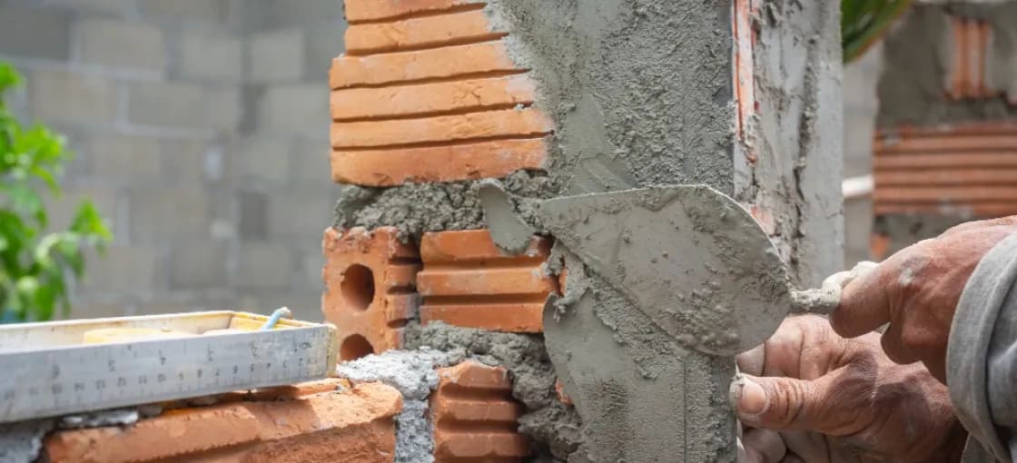 Czym jest zaprawa wapienna? Kluczowe informacje i zastosowanie w budownictwie Czym jest zaprawa wapienna? Kluczowe informacje i zastosowanie w budownictwie