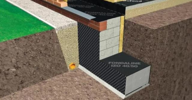 Jak zabezpieczyć strop przed deszczem, aby uniknąć kosztownych napraw? Jak zabezpieczyć strop przed deszczem, aby uniknąć kosztownych napraw?