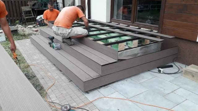 Jak zrobić schody z deski kompozytowej - krok po kroku do trwałości i estetyki Jak zrobić schody z deski kompozytowej - krok po kroku do trwałości i estetyki