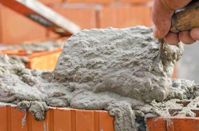 Jaka zaprawa tynkarska jest najlepsza do Twojego projektu budowlanego? Jaka zaprawa tynkarska jest najlepsza do Twojego projektu budowlanego?